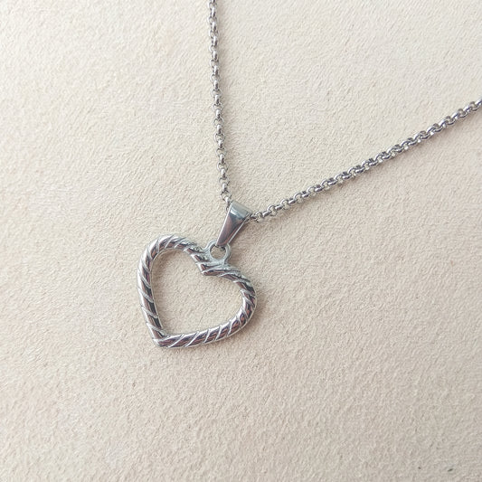 Colar Coração IV - A Bijuteria